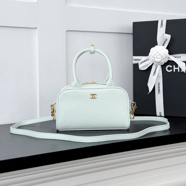 CHANEL 26S BOWLING BAG 21 IN MINT GREEN CALFSKIN